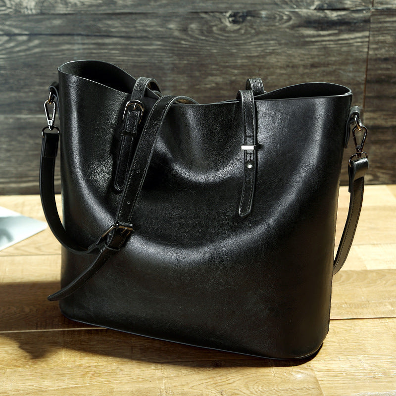 Aurelian & Co. Women’s High-Capacity Leather Messenger Shoulder Bag – Stylish & Portabl
