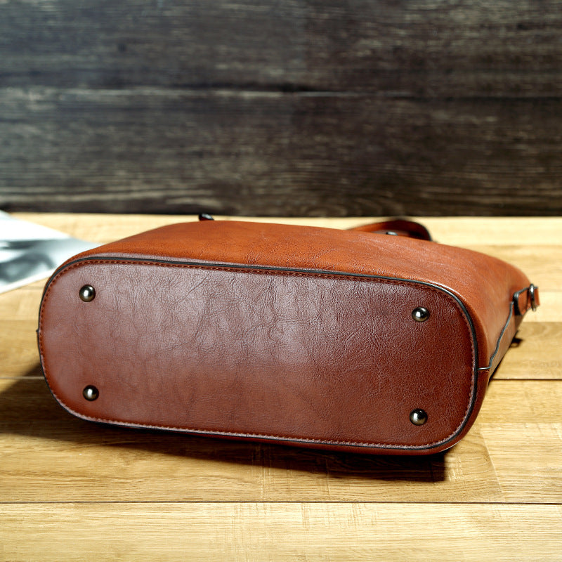 Aurelian & Co. Women’s High-Capacity Leather Messenger Shoulder Bag – Stylish & Portabl